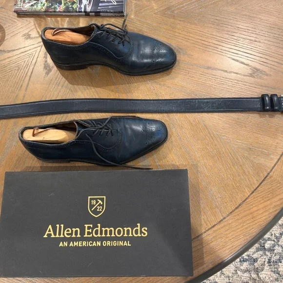 Allen Edmonds Navy Blue Cornwallis Oxfords with matching Leather Belt Allen Edmonds Navy Blue Cornwallis Oxfords with matching  main image 3